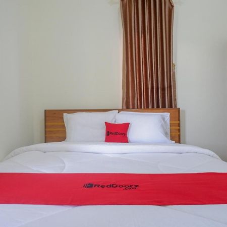 Reddoorz Near Rita Supermall Purwokerto 2 Exterior foto