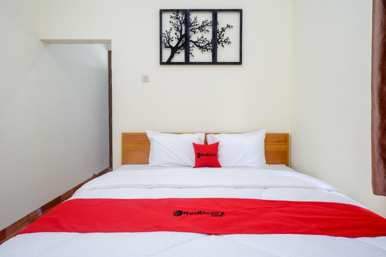 Reddoorz Near Rita Supermall Purwokerto 2 Exterior foto